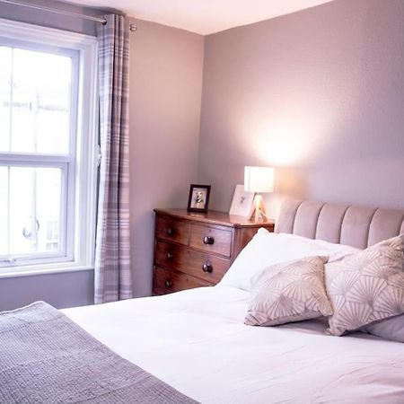 Lovely 3 Bed House In The Heart Of Cheltenham Ngoại thất bức ảnh