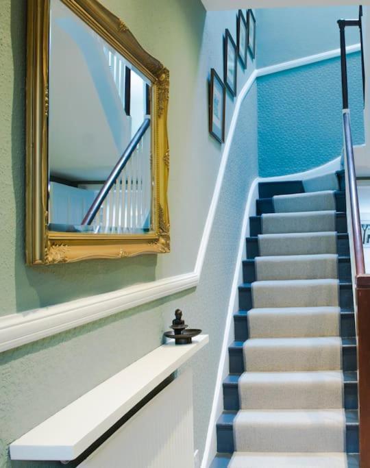 Lovely 3 Bed House In The Heart Of Cheltenham Ngoại thất bức ảnh