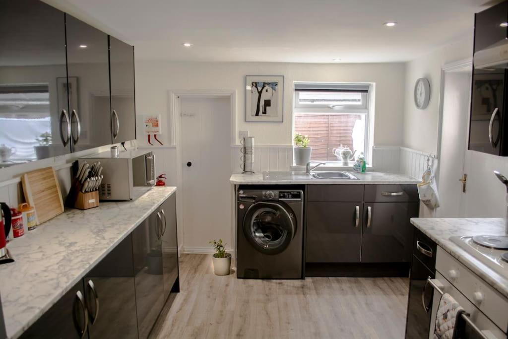 Lovely 3 Bed House In The Heart Of Cheltenham Ngoại thất bức ảnh