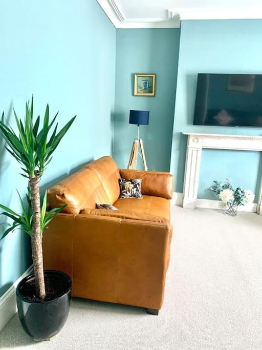 Lovely 3 Bed House In The Heart Of Cheltenham Ngoại thất bức ảnh